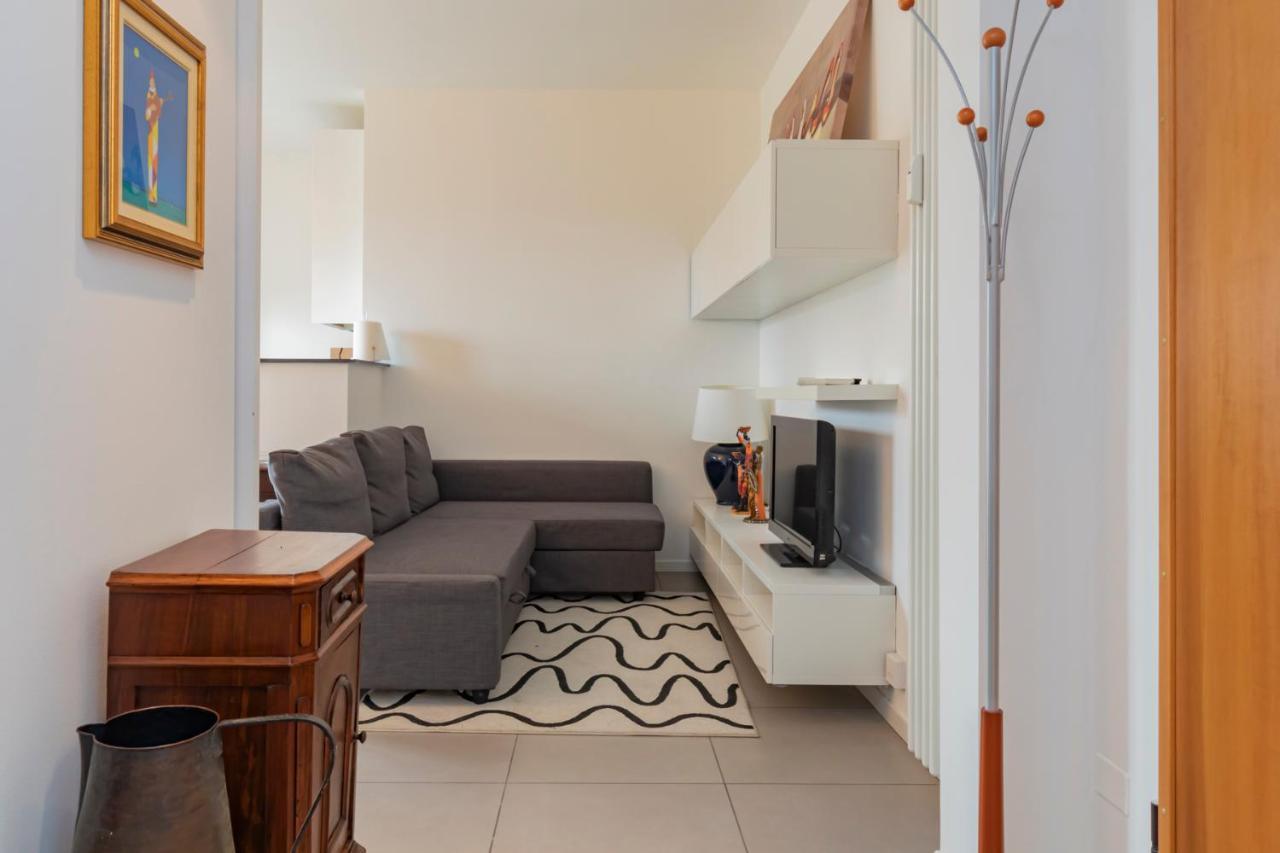 Cosy 1 Bed Flat With Terrace Milan Exterior photo