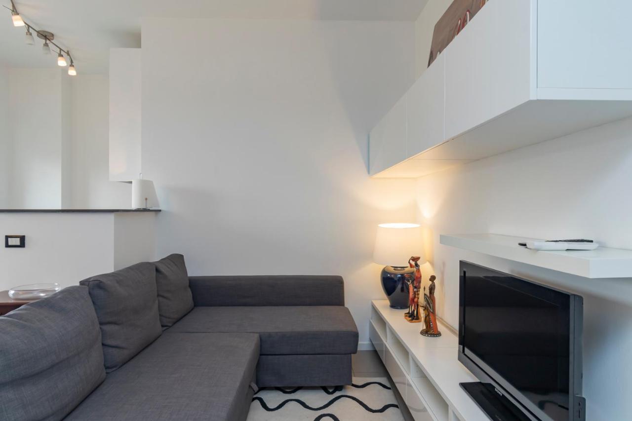 Cosy 1 Bed Flat With Terrace Milan Exterior photo